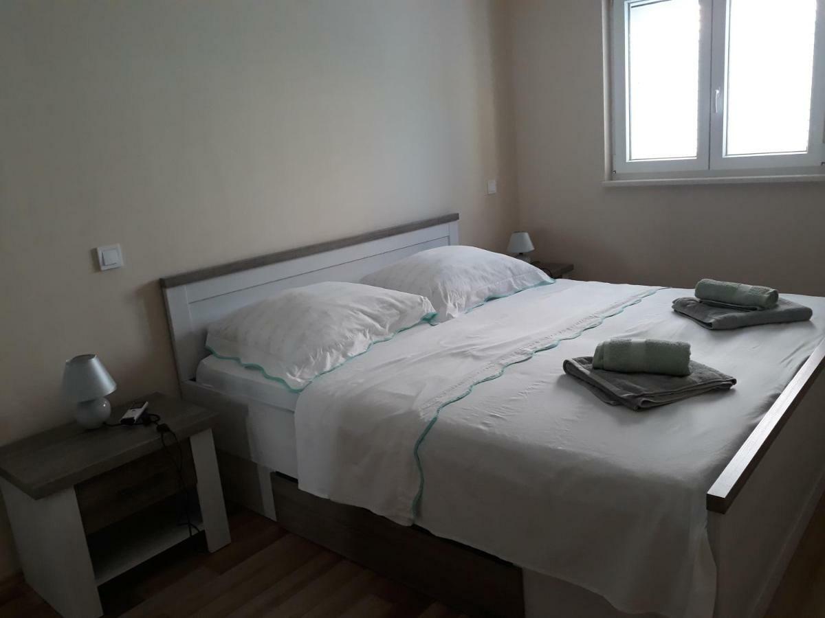 Apartments Juliet Orebić Eksteriør bilde